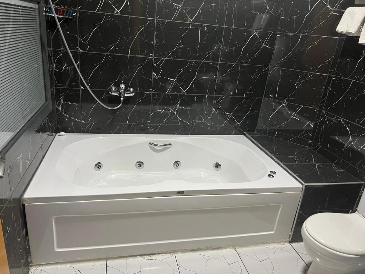 My Villa Suite Istanbul Bagian luar foto